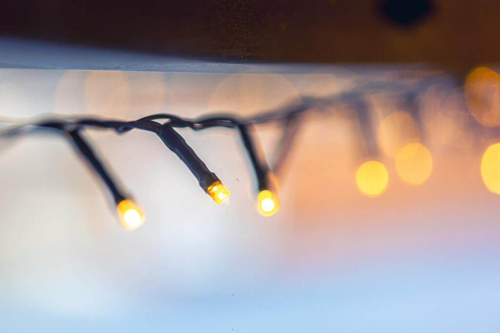 Techos m&oacute;viles con luz crea una terraza m&aacute;gica esta Navidad